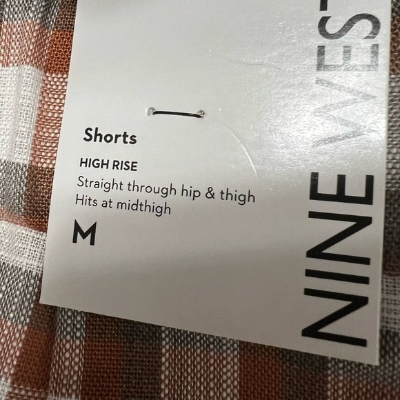 Nine West High Rise Lightweight Gingham Plaid
Preppy Shorts New Nwt Size medium - Picture 6 of 11